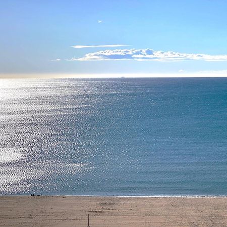 Penthouse On The Beach 艾姆布里亚布拉瓦 外观 照片